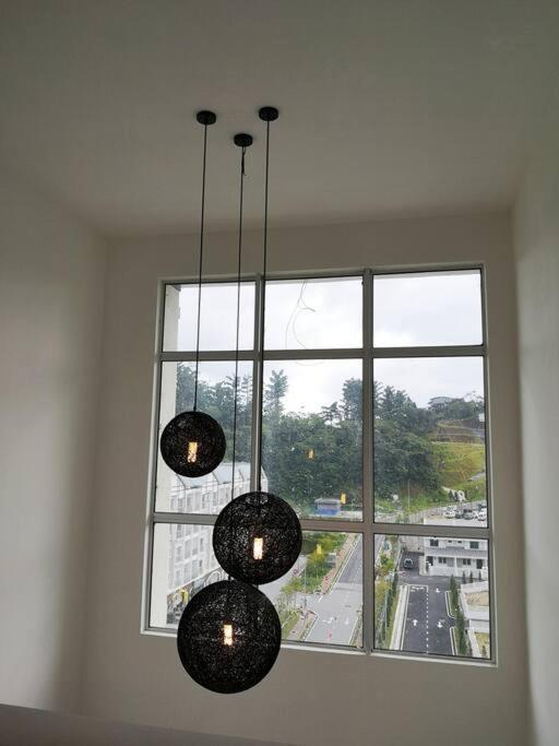W6Warmstay@Goldenhills/3Rpenthouse/Wifi/Pasarmalamview/2Carpark Бринчанг Экстерьер фото