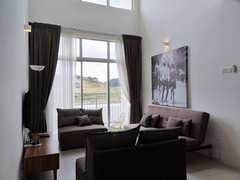 W6Warmstay@Goldenhills/3Rpenthouse/Wifi/Pasarmalamview/2Carpark Бринчанг Экстерьер фото